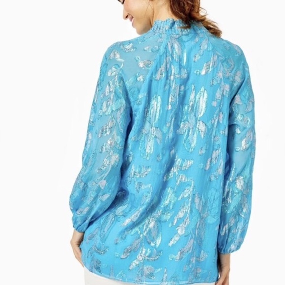 Lilly Pulitzer Galiana Ocean Breeze Multi Flora Metallic Clip Silk Blouse Size S - Picture 13 of 14